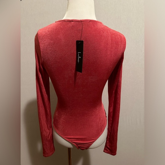 NEW NWT Lulu’s Pink Mesh Long-sleeve Cross-front  Bodysuit Size Small - Picture 3 of 8